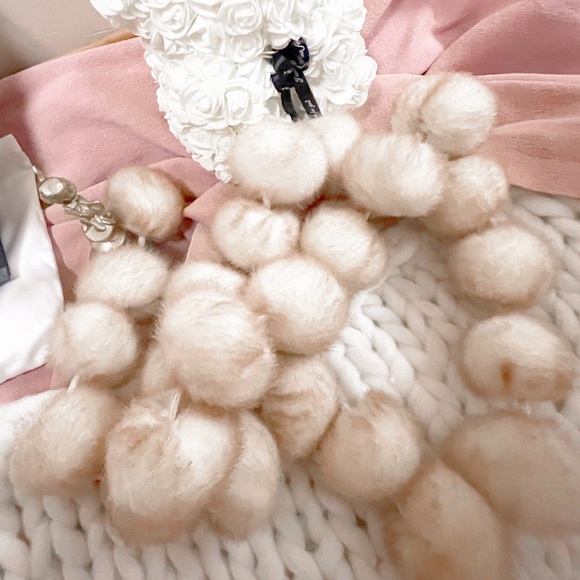 Vintage Fur Style Bauble Scarf - Picture 8 of 8